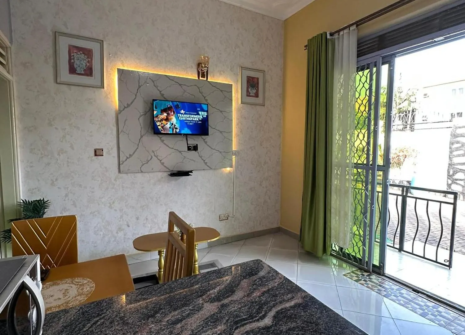 Jm Kampala Furnished Kyanja E公寓 公寓